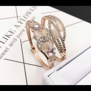 Beautiful bracelets for sale